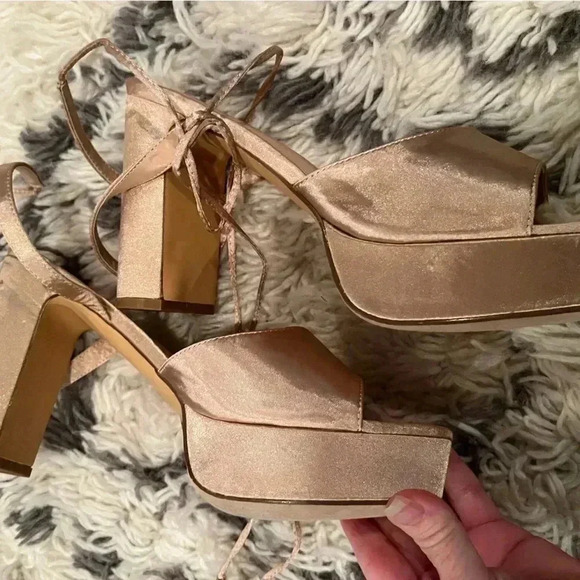 Lulus size 11 wrap around Ankle Strap Heels rhinestone NEW - Picture 7 of 7